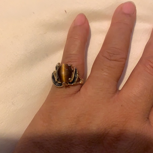 Ring - Picture 2 of 5